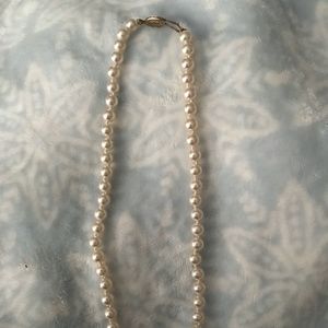 Vintage White Pearls